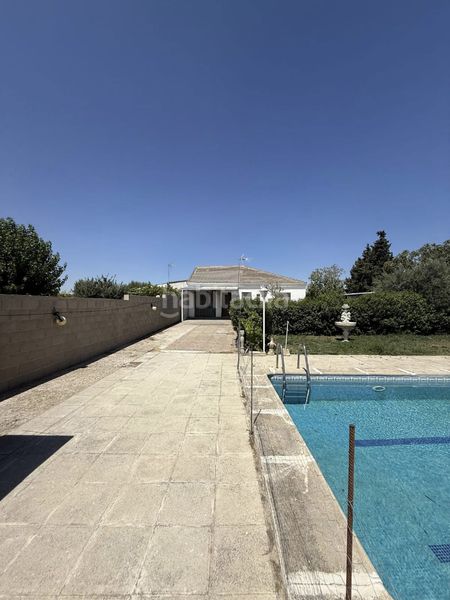 Foto 06fcab30-498b-4988-922e-da4114fec71b. Casa  con piscina en Ugena