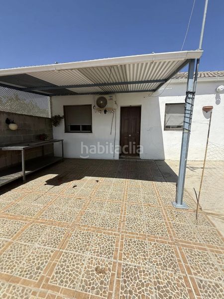 Foto 07df8f8b-5047-478f-9fdd-16d3d89a8e4c. Casa  con piscina en Ugena
