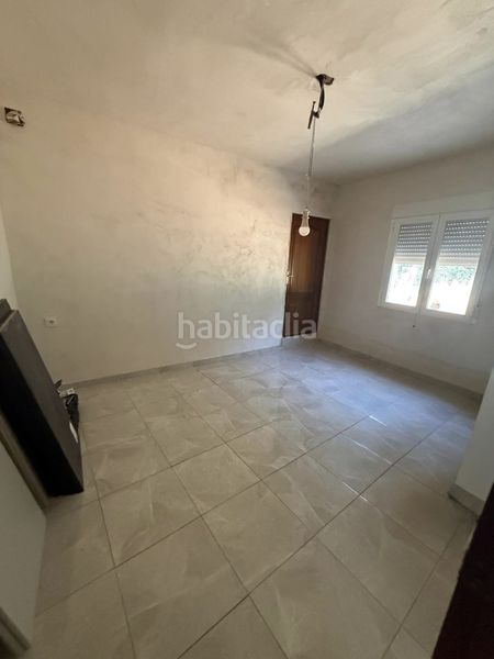Foto 2ad82dd4-4d34-47a9-ae03-e7c5a0dfec6b. Casa  con piscina en Ugena
