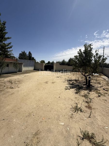 Foto d11aa0cc-42ab-4e64-91c7-70b12a795dd2. Casa  con piscina en Ugena