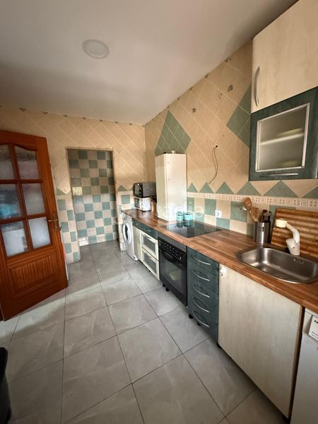 Foto e5dba91d-37c6-4e5b-898a-77e6b1b48f13. Casa  con piscina en Ugena