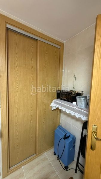 Foto ac93de83-cedc-4ce7-af36-4ce77f0a8cef. Zweistöckige wohnung mit heizung in Portazgo Madrid