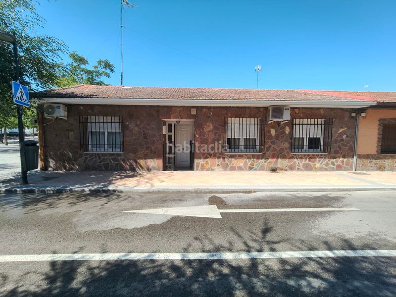 Foto 29ebcd09-f651-496a-be75-d23a358d3972. Casa adossada amb aparcament a San Martín de la Vega