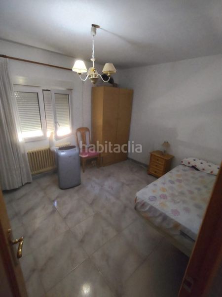 Foto 300c232f-30c5-40c5-9e79-8a76f4fc8d79. Casa adossada amb aparcament a San Martín de la Vega