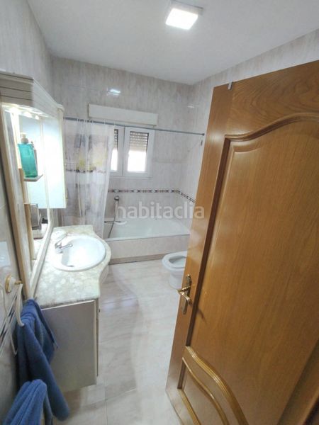 Foto 7f92d0e6-6df1-4723-9e8c-bd217c9e6ffc. Casa adossada amb aparcament a San Martín de la Vega