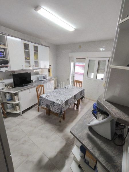 Foto b20df53a-0381-479b-823b-90023e7803b6. Casa adossada amb aparcament a San Martín de la Vega