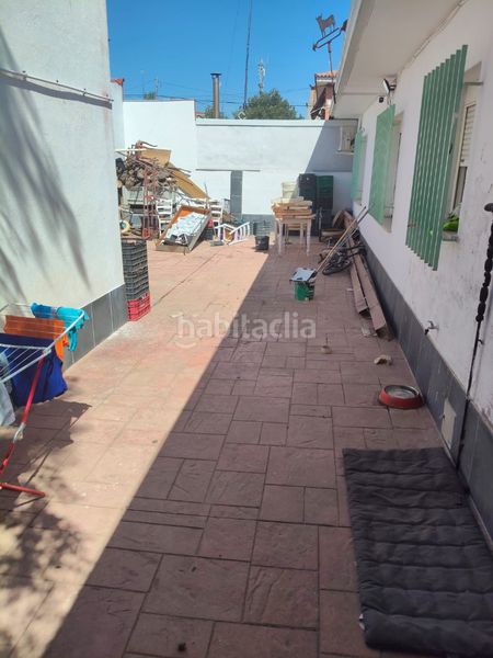 Foto d6a367bc-344a-49ec-a736-15ef6288ba7b. Casa adossada amb aparcament a San Martín de la Vega