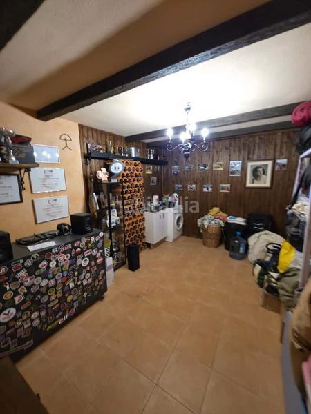 Foto de582e2e-5508-4235-9f02-83aeec98798b. Chalet mit heizung parking in La Dehesa - El Pinar Navalcarnero