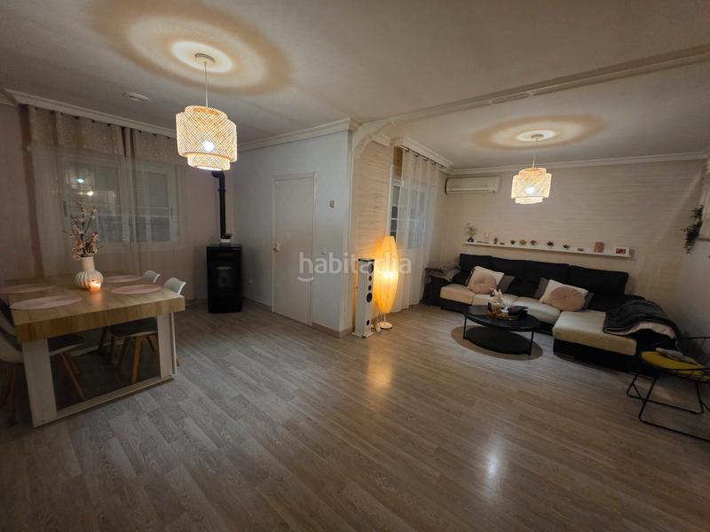 Foto 6a9f7708-43f8-405c-b293-20120e1f1197. Chalet adosado en Yuncos