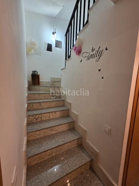 Foto dca59b5c-de5c-431c-9fd1-e3937401bbdf. Chalet con camino parcheggio in Yuncos