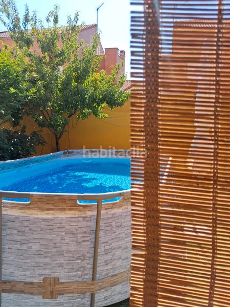 Foto 48c3db9a-98d8-4848-bdf5-7346cd7f1940. Chalet con riscaldamento parcheggio in Chozas de Canales