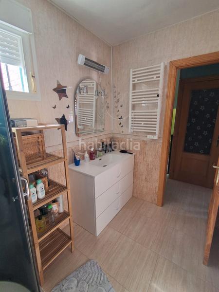 Foto c8a22f89-a492-4151-96c0-da3a4f608f41. Chalet con riscaldamento parcheggio in Chozas de Canales