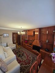 Appartement à Villayuventus-Renfe. Zona torrente ballester
