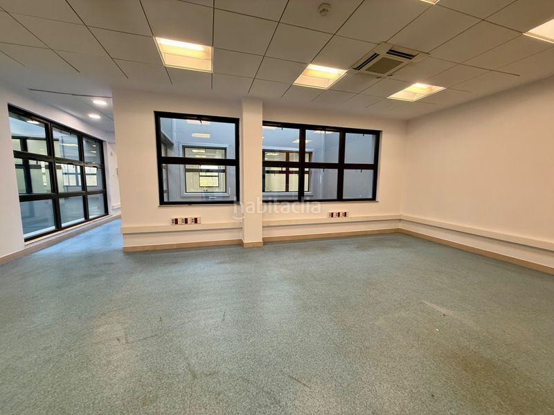 Foto 71772448-422d-4d35-ad60-5fbbb88dcdcf. Affitto edificio in Campodón-Ventorro del Cano Alcorcón