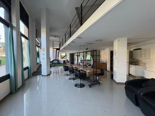 Lloguer Local Comercial a Mas Rampinyo - Montcada Nova - Carrerada. Local en alquiler montcada nova