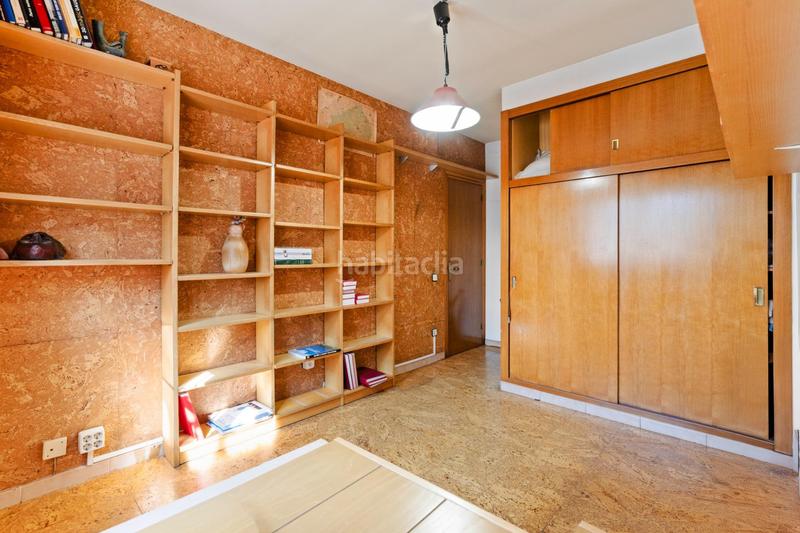 Foto 0bcd1fd0-a130-49f0-b4ad-881dc8c7c8c1. Haus mit heizung parking pool in Santa Maria-Terra Nostra Montcada i Reixac