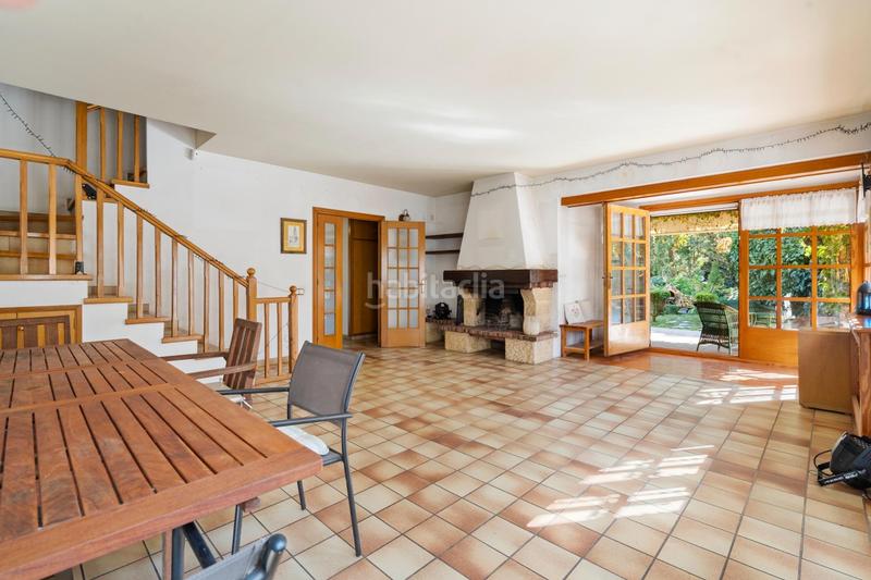 Foto 1765be09-f414-42b5-93f2-257ac1eeb553. Haus mit heizung parking pool in Santa Maria-Terra Nostra Montcada i Reixac