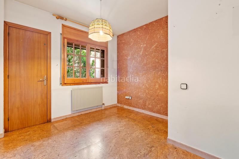 Foto 22499f0b-9ccc-4c37-a054-5b299d1aadec. Haus mit heizung parking pool in Santa Maria-Terra Nostra Montcada i Reixac