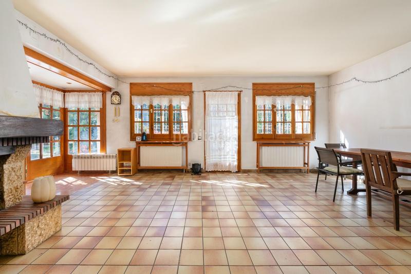 Foto 2b648ed7-6ffa-492e-95ee-d18556d9f1ed. Haus mit heizung parking pool in Santa Maria-Terra Nostra Montcada i Reixac