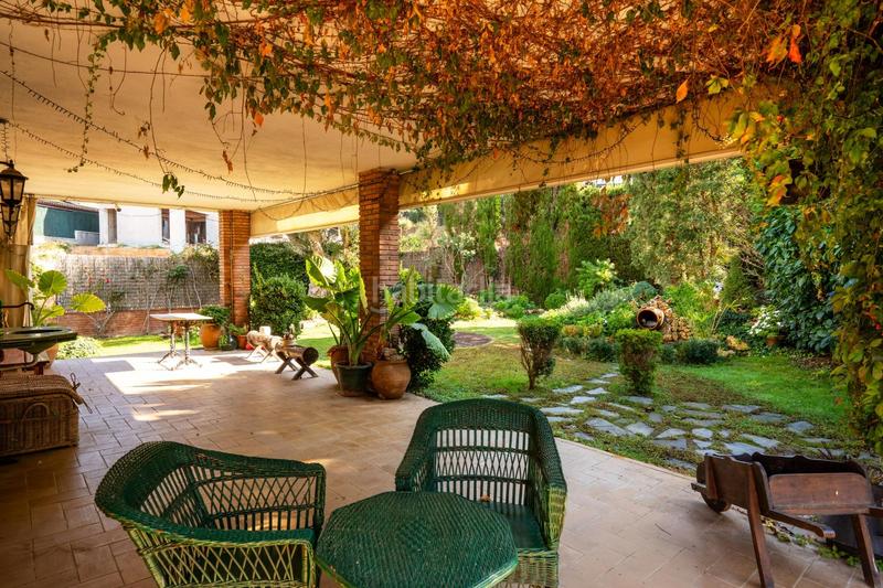 Foto bc75971c-6cd8-4da1-9370-29df3551c760. Haus mit heizung parking pool in Santa Maria-Terra Nostra Montcada i Reixac