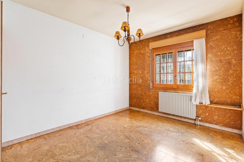 Foto c0104fee-69d7-4579-bc3c-74654eb44fe7. Haus mit heizung parking pool in Santa Maria-Terra Nostra Montcada i Reixac