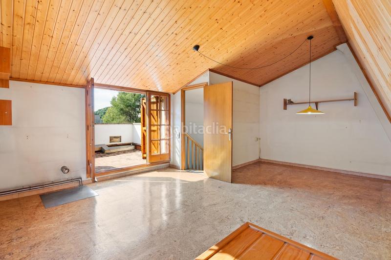 Foto f94323b4-8306-458a-9282-7febac017013. Haus mit heizung parking pool in Santa Maria-Terra Nostra Montcada i Reixac