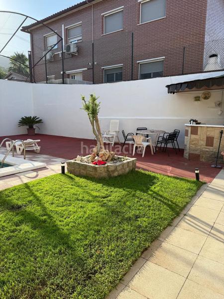 Foto ef98fb07-bf23-43b1-a969-2f9464c7c036. Casa con riscaldamento parcheggio piscina in Santa Maria-Terra Nostra Montcada i Reixac