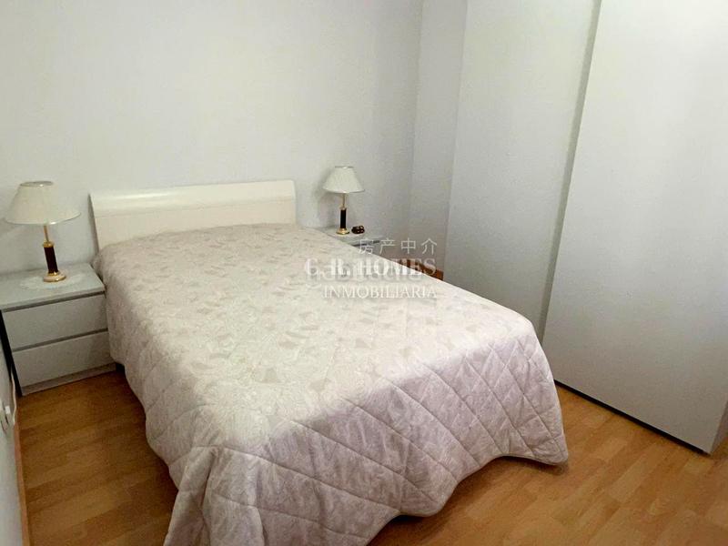 Foto d64e1866-44fc-47a9-8107-e9f1f31506b3. Erdgeschoss in San Isidro Getafe