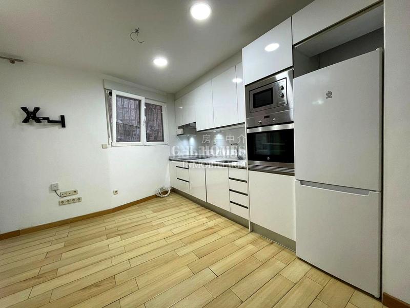 Foto d668ab1a-3b2f-47ff-8c88-6b8fc45e3d22. Erdgeschoss in San Isidro Getafe