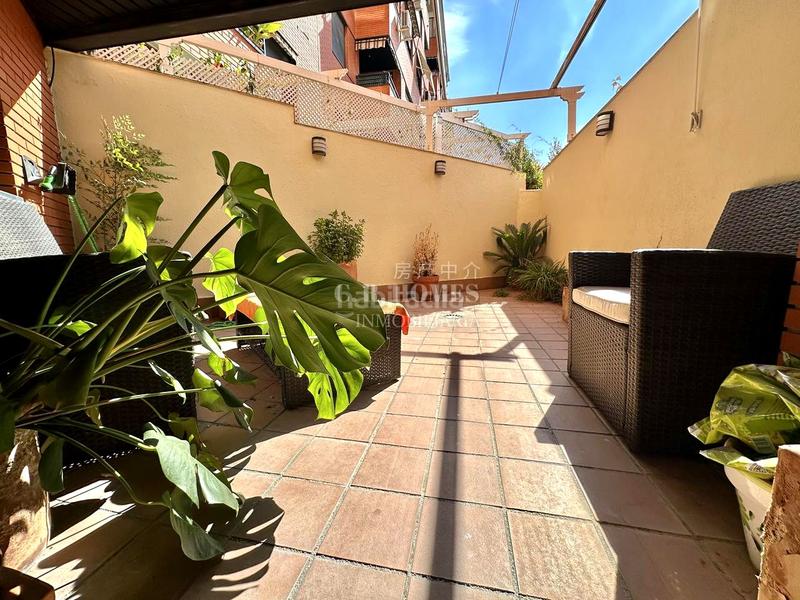 Foto 548f6d12-7eb4-4564-aab4-0c28a815a51c. Ground floor with heating parking pool in Estación Valdemoro