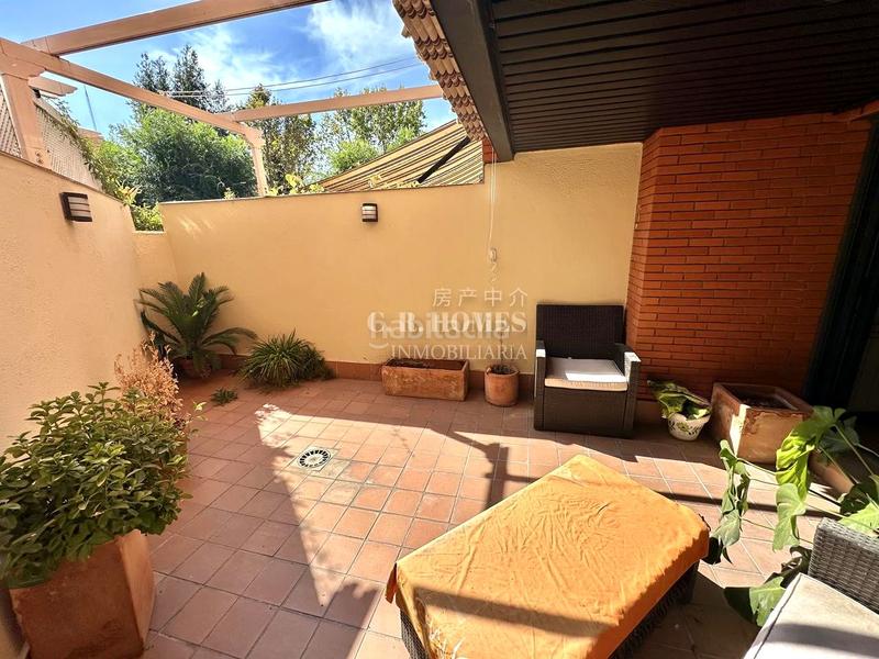 Foto 7af90896-85f1-43c6-9d34-fa2dfcd2c013. Ground floor with heating parking pool in Estación Valdemoro