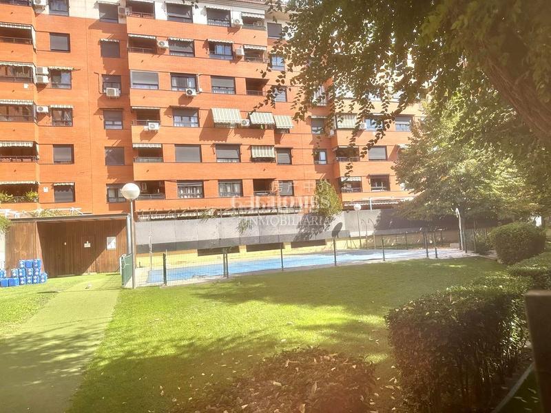 Foto e633c169-61a8-46bc-a26d-2b80dd7ea0e8. Ground floor with heating parking pool in Estación Valdemoro
