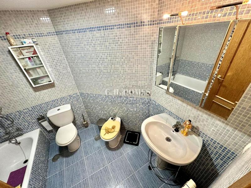 Foto ece5d020-fa9c-4b2b-ab07-cf654cccd60d. Ground floor with heating parking pool in Estación Valdemoro