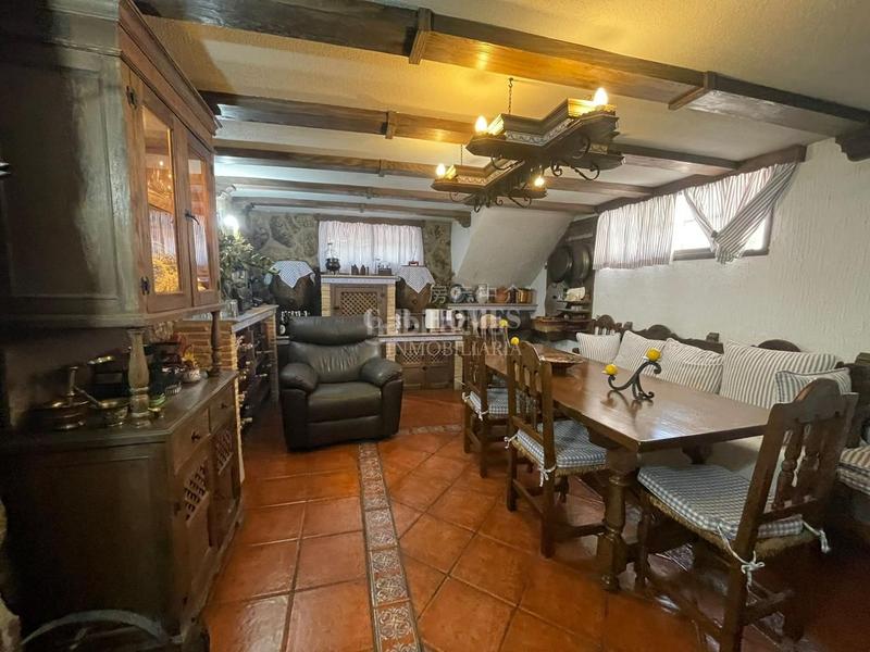 Foto 98372dd2-7de5-484c-8fd3-9e5725cd60c2. Casa a schiera con riscaldamento parcheggio in Sector 3 Getafe