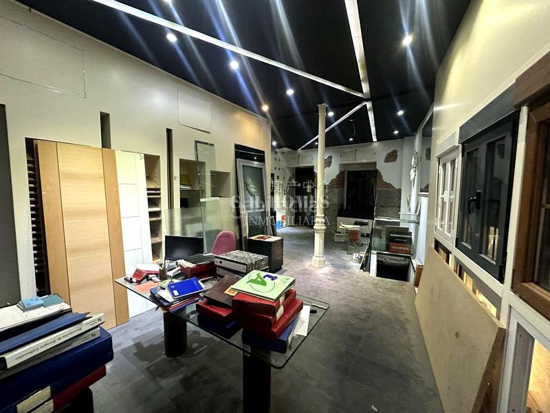 Foto 0e8de2a0-8ae8-4d3e-9dba-35591bac8e84. Local comercial a Universidad-Malasaña Madrid