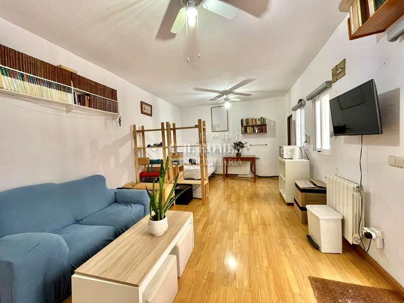 Foto 3b518c5b-f14e-474f-b9a0-7e1ac5423ea9. Erdgeschoss mit heizung in Universidad Getafe