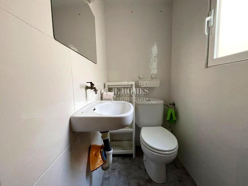 Foto 6ffb838c-c61f-4834-8d96-d4b97e6dbb12. Planta baja en Universidad Getafe