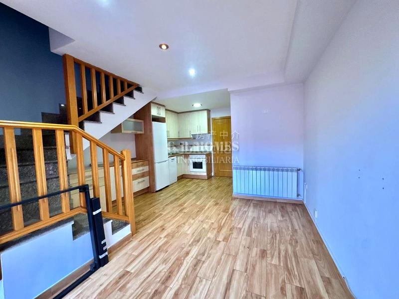 Foto 3f53f6d3-a5af-477f-83b7-35d77aa45497. Dúplex amb calefacció aparcament a Las Dehesillas-Vereda de los Estudiantes Leganés