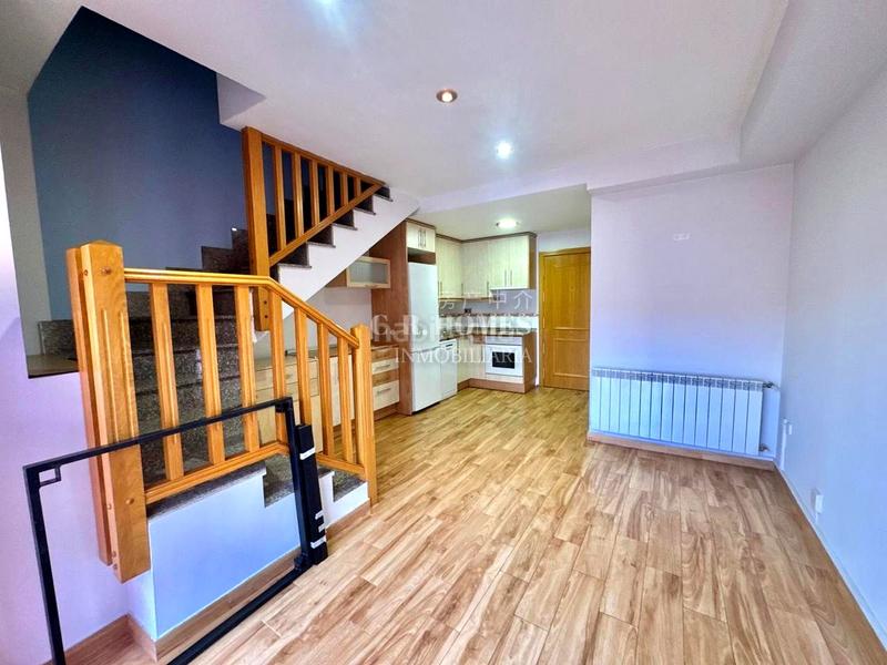 Foto 63213fd9-adbc-400e-9fd1-f0901b093229. Dúplex amb calefacció aparcament a Las Dehesillas-Vereda de los Estudiantes Leganés