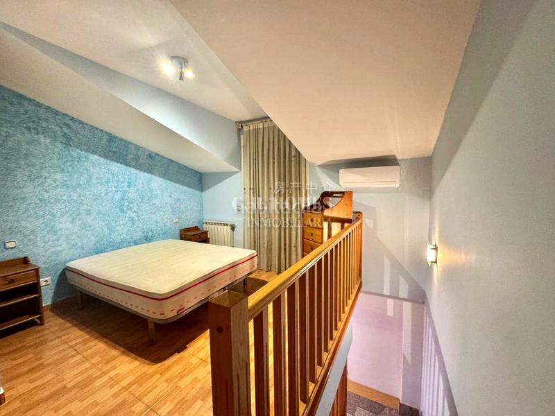 Foto e32c89cf-b334-4213-99be-fb6e05d642a8. Dúplex amb calefacció aparcament a Las Dehesillas-Vereda de los Estudiantes Leganés