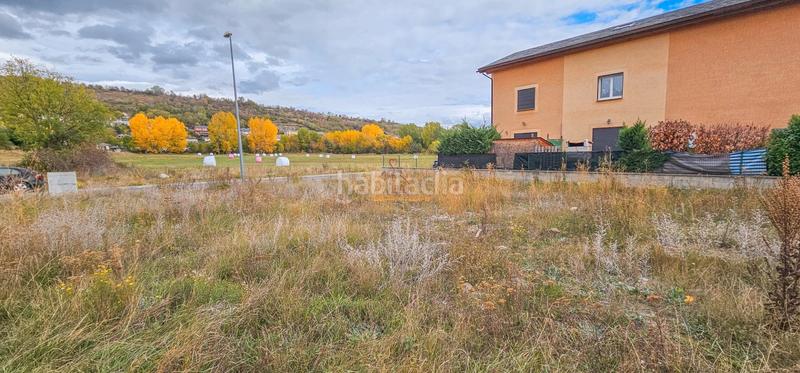 Foto d381ef86-d87e-4fbd-8b77-388dcedd7bd6. Wohngrundstück in rue du train jaune 16 in Enveitg