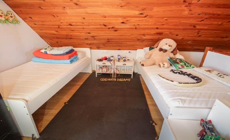 Foto 0f915f48-281f-498a-a7be-ce4c103b35d2. Casa pareada pareada con jardín en Enveitg