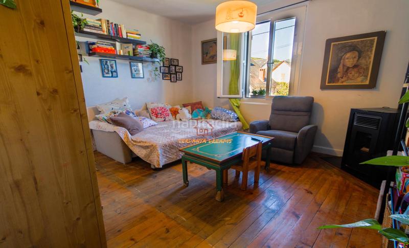 Foto 42627a8c-9c07-4534-8b6d-c081238b1133. Casa pareada pareada con jardín en Enveitg