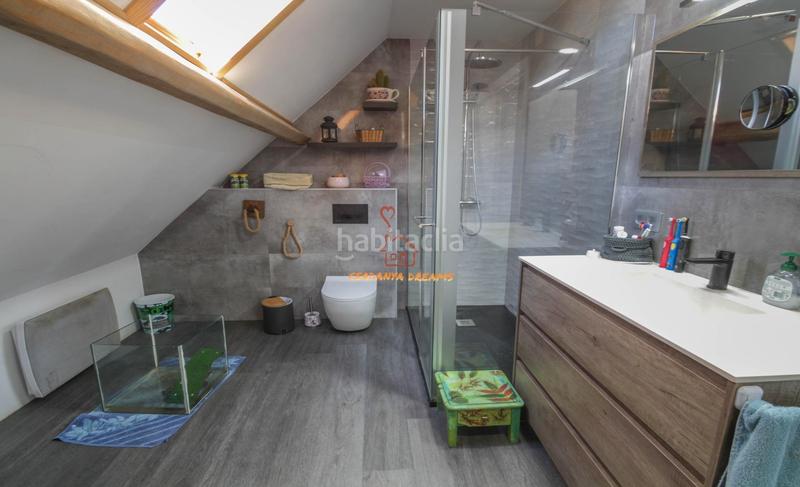 Foto 91553fd7-0520-4350-9b4a-a9c367f01d13. Casa pareada pareada con jardín en Enveitg