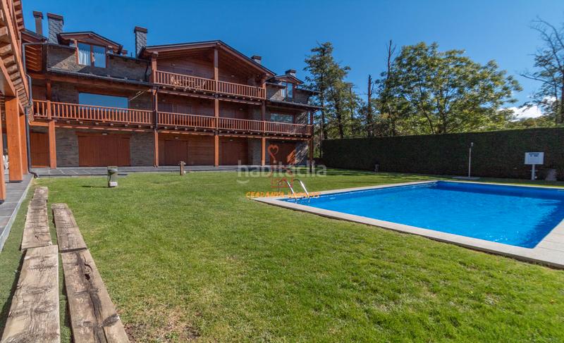 Foto 751a025f-330d-451c-bec3-a797a0bea97f. Duplex avec cheminée chauffage parking piscine dans Puigcerdà