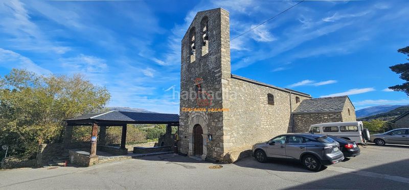 Foto eeaa66ba-a35f-4153-9ee1-cc241ce56600. Casa adossada amb xemeneia calefacció aparcament a Fontanals de Cerdanya