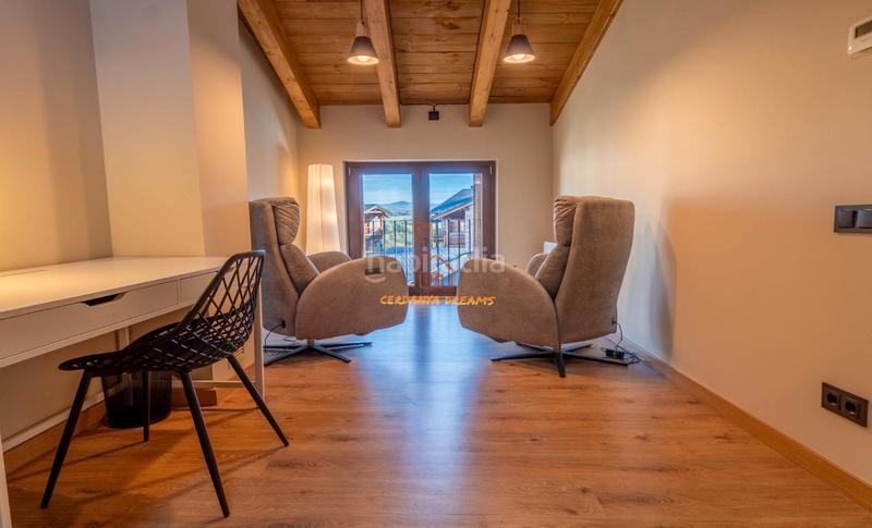 Foto 5ffa66c0-2528-43ad-9c28-feabc1ee165c. Reihenhaus mit kamin heizung parking in Fontanals de Cerdanya