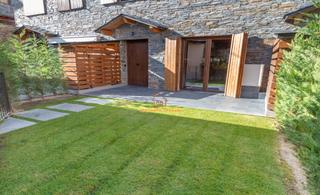 Casa adossada a Fontanals de Cerdanya. Espectacular adosado nuevo en queixans