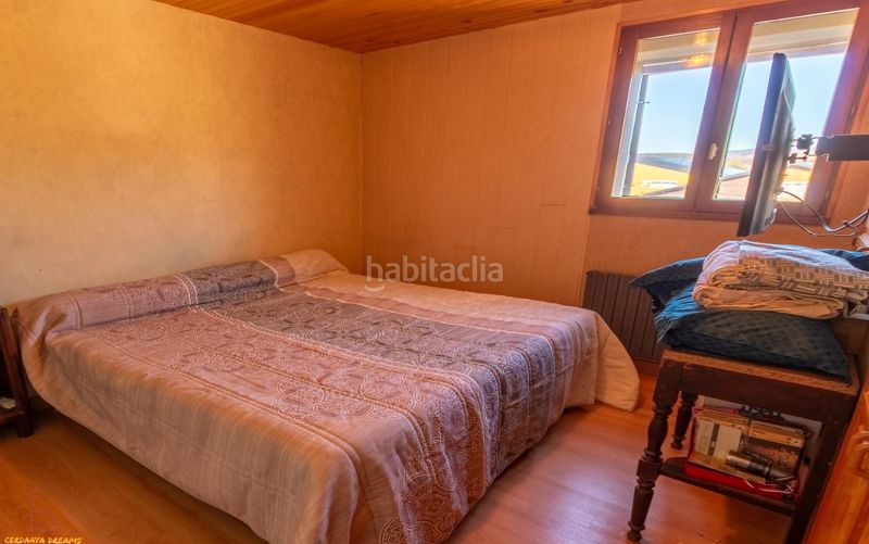 Foto 0c58de61-3af2-488b-b402-d927872969c5. Casa  con gran jardín en Osseja