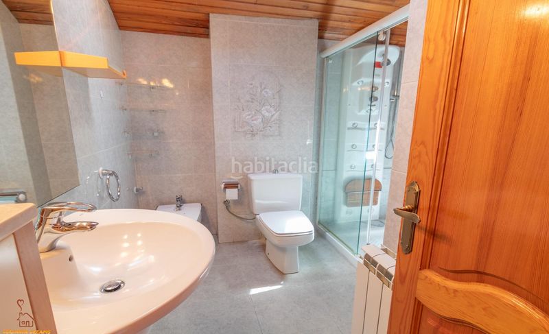 Foto 7a091e6c-314a-450d-b743-ecd2b11e2176. Chalet  con jardín privado en Llívia